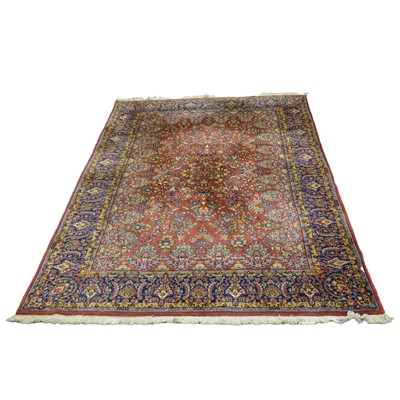 Lot 429 - Shiraz pattern carpet