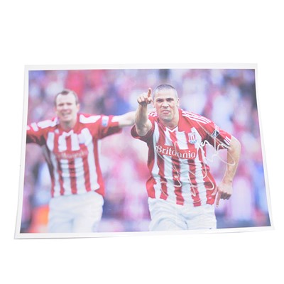 Lot 279 - Signed Jonathan Walters A4 colour photograph, Stoke City