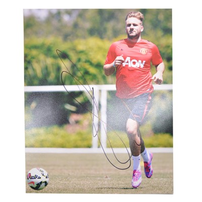 Lot 240 - Signed Luke Shaw 8x10 colour photograph, Manchester United