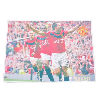 Lot 228 - Signed Michael Owen A4 photograph, Manchester United