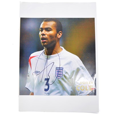 Lot 431 - Signed Ashley Cole 8x10 colour photograph, England