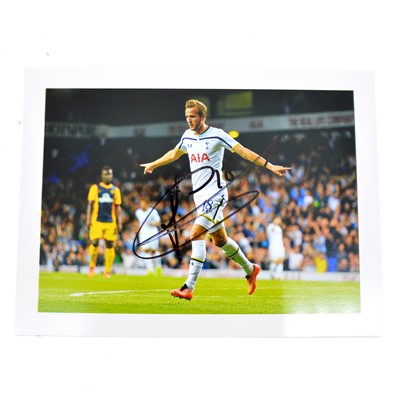 Lot 326 - Signed Harry Kane 5x7 colour photograph, Tottenham Hotspur