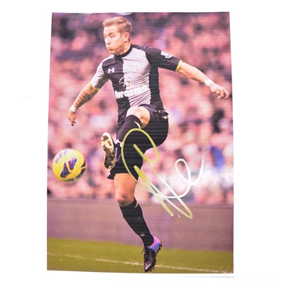 Lot 332 - Signed Lewis Holtby A4 colour photograph, Tottenham Hotspur