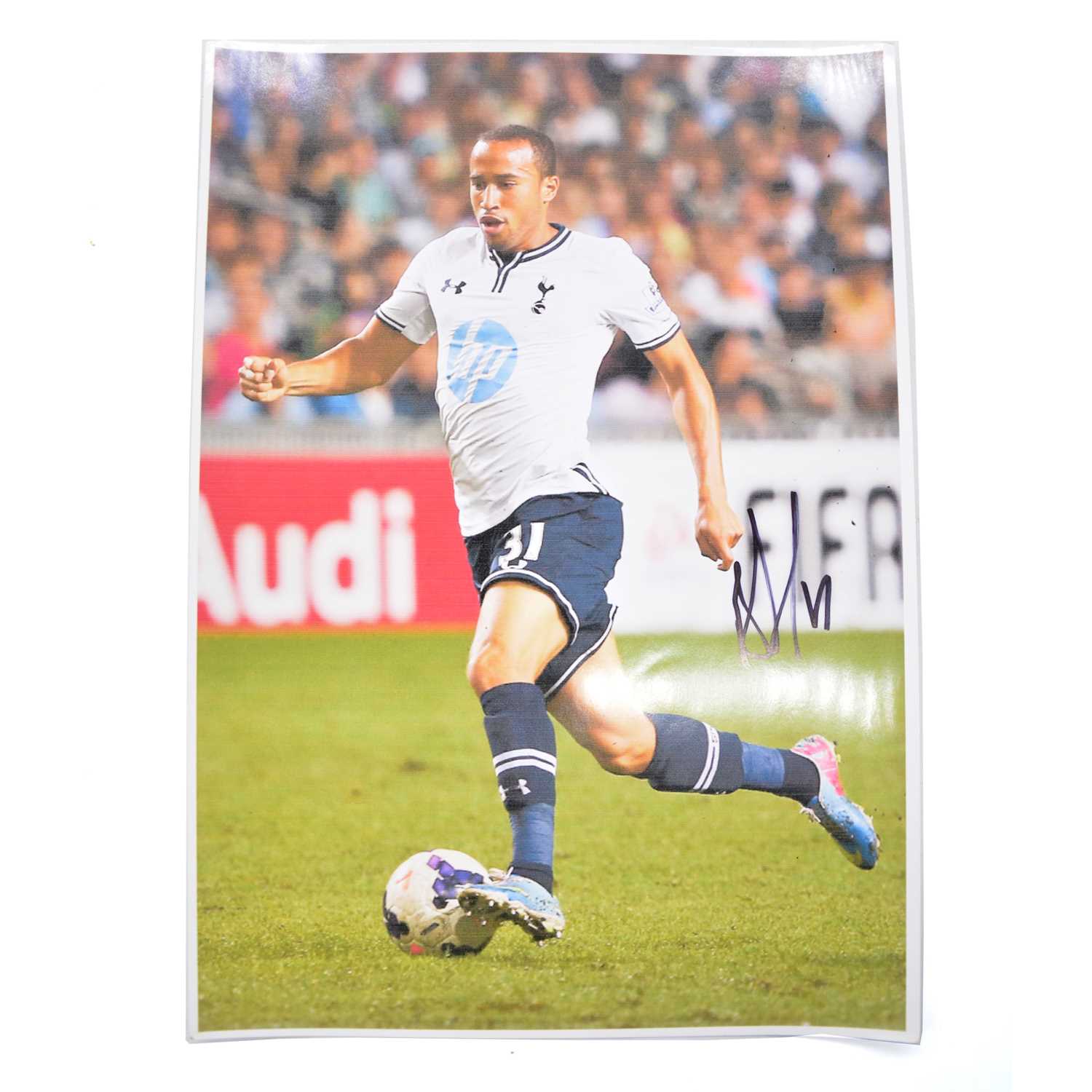Lot 169 - Eighteen signed Tottenham Hotspur photographs, including Harry Kane and Jermaine Defoe