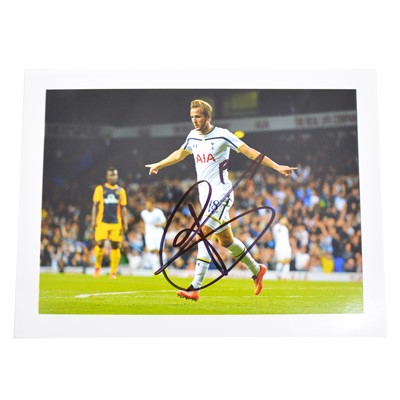 Lot 169 - Eighteen signed Tottenham Hotspur photographs, including Harry Kane and Jermaine Defoe
