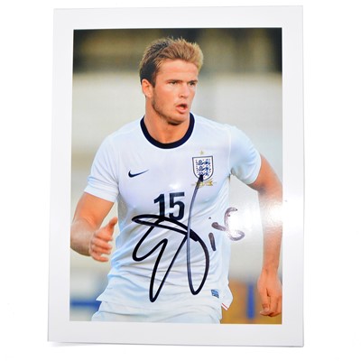 Lot 377 - Signed Eric Dier 5x7 colour photograph, England U21