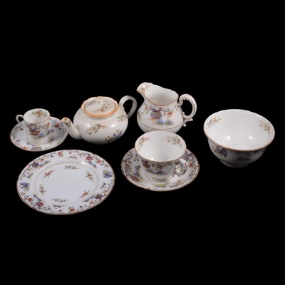 Lot 46 - Royal Worcester Chinese Jardiniere pattern part breakfast service.