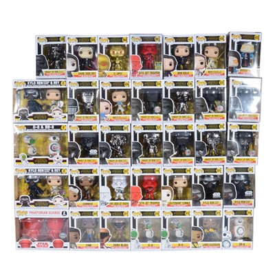 Lot 67 - Funko Pop! 31 and 4 2 packs Star Wars: The Rise of Skywalker figures