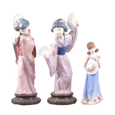 Lot 55 - Three Lladro figures