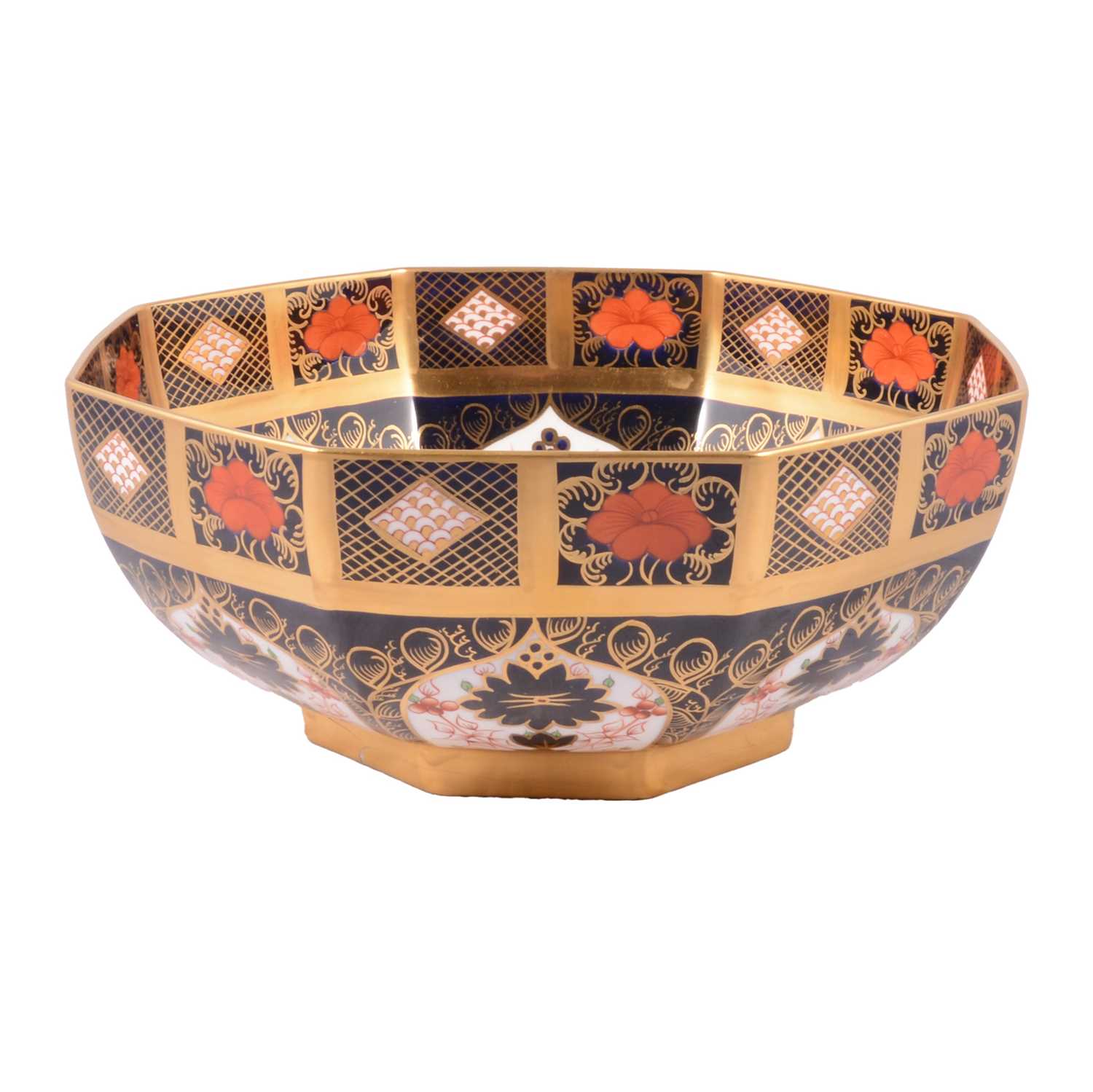 Lot 5 - Royal Crown Derby Imari octagonal bowl