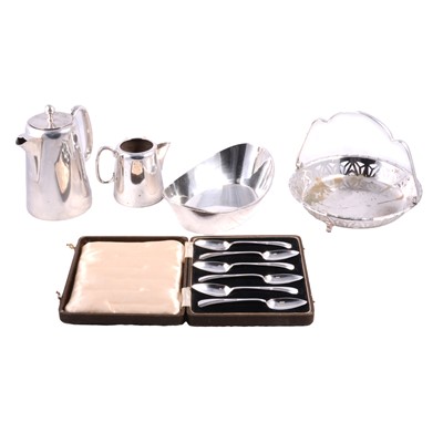 Lot 153 - Collection of silver-plated wares