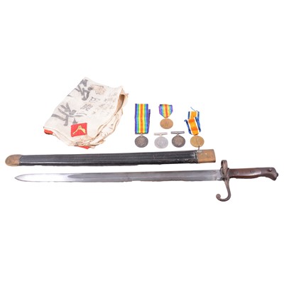 Lot 129A - WW2 Italian bayonet, WW1 and WW2 medals and badges, Japanese war time flag, banknotes and books.