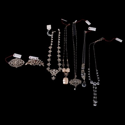 Lot 1201 - Vintage paste set jewellery in a traditional style.