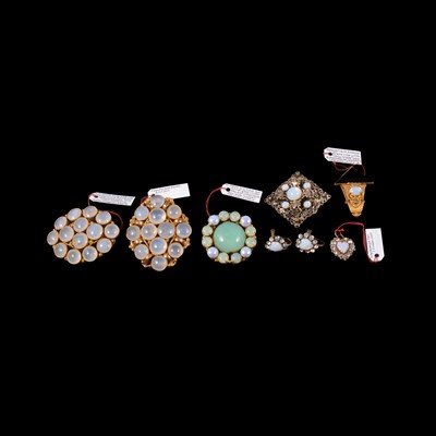 Lot 1193 - Vintage faux moonstone and opal costume jewellery .