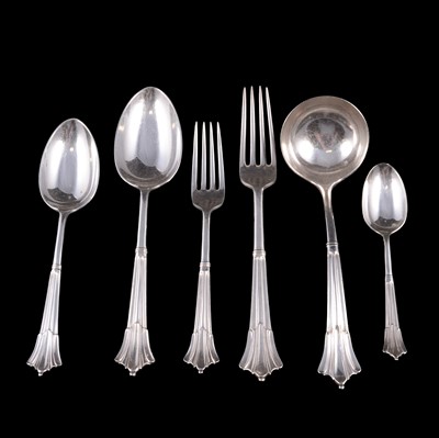 Lot 159 - A large service of silver-plated flatware in the Onslow design.