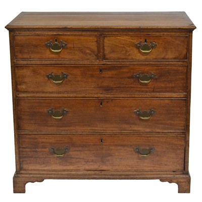 Lot 290 - George III mahogany chest of drawers