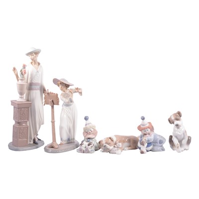 Lot 36 - Collection of ten Lladro Figures