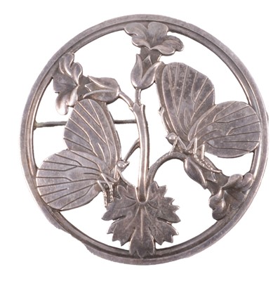 Lot 402 - Arno Malinowski for Georg Jensen - a silver brooch number 283.