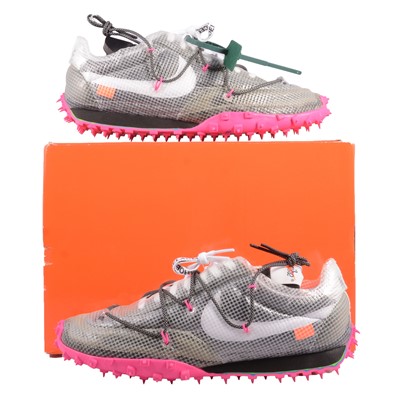 Lot 72 - Nike W Waffle Racer / OW, black/shite-fuchsia, UK10.5