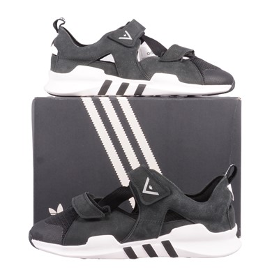 Lot 31 - Adidas WM ADV Sandal, black/black/white, UK11