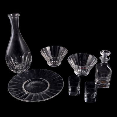 Lot 60 - Villeroy & Boch Crystal, fourteen small bowls and other table glass