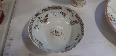 Lot 29 - Chinese famille verte vase, and a polychrome bowl
