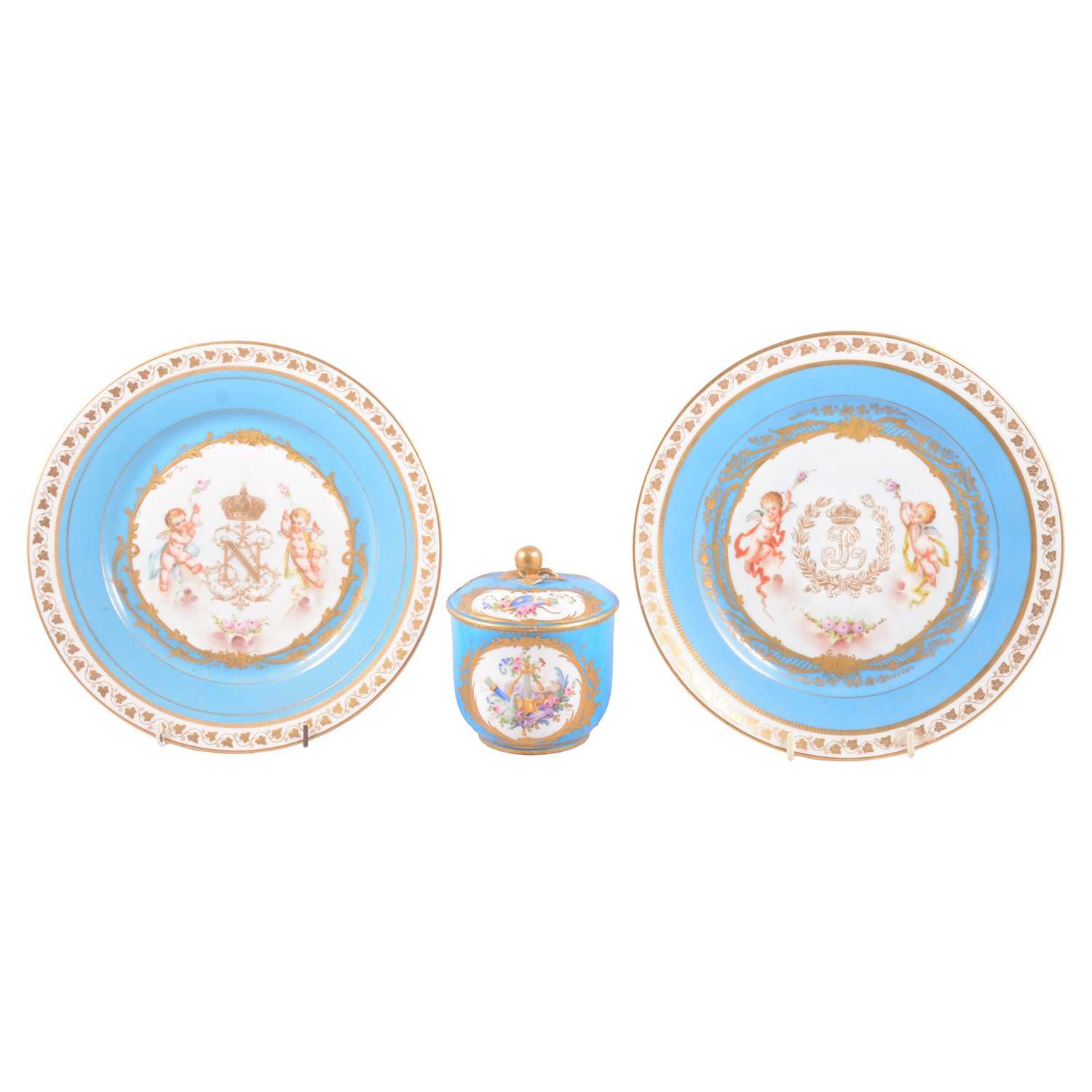 Lot 11 - Pair of Sevres porcelain cabinet plates, and a covered jar