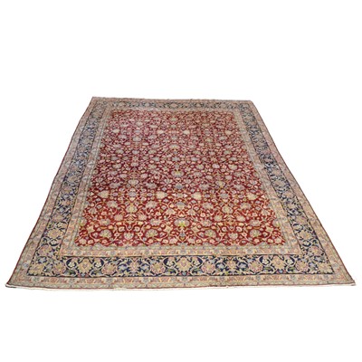 Lot 498 - Kashan rug