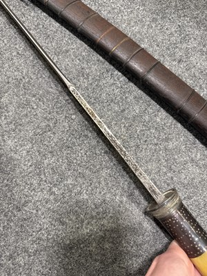 Lot 181 - Burmese Dha sword