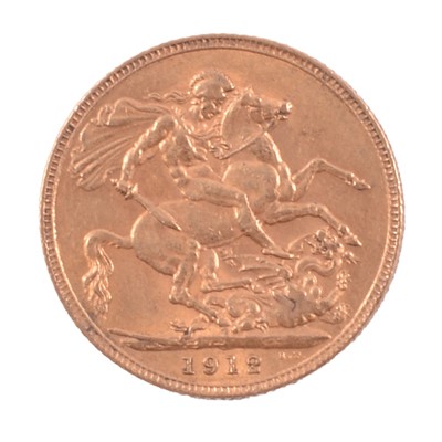 Lot 223 - George V gold Sovereign coin, 1912
