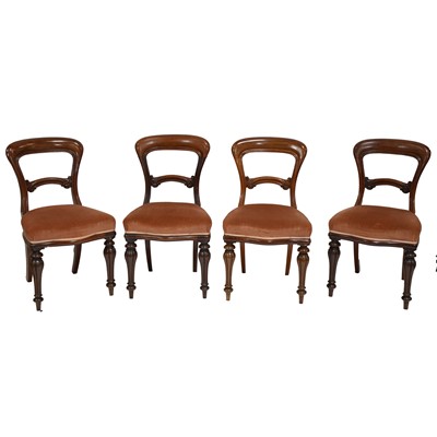 Lot 388 - Victorian mahogany pull-out dining table and six chairs