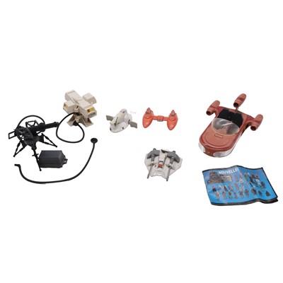 Lot 260 - Six Palitoy/Kenner Star Wars vehicles and accessories