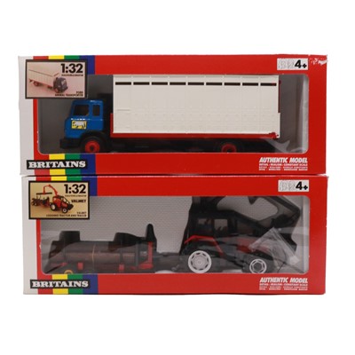 Lot 333 - Two Britains models, 9580 and 9627, boxed