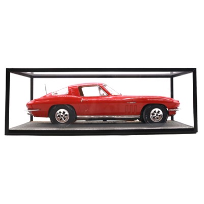 Lot 164 - 1/8 scale model of a 1965 Chevrolet Corvette Stingray