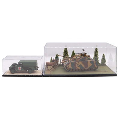 Lot 160 - Six kit built model military vehicles