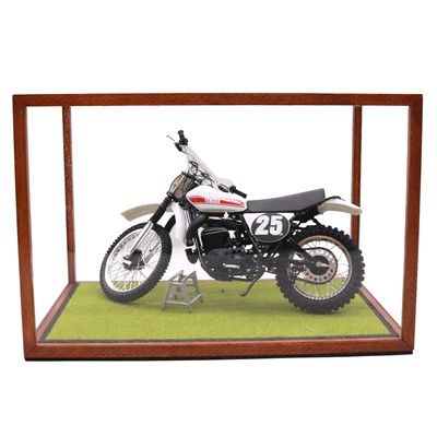 Lot 163 - Seven kit built model vehicles