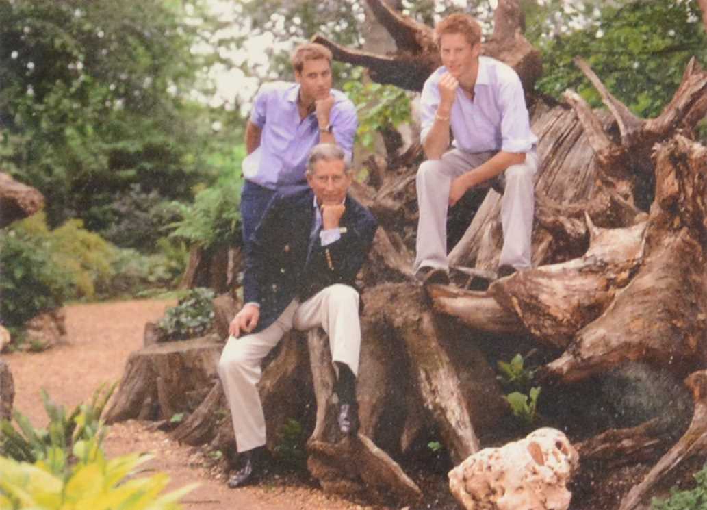 Lot 49 - Royal interest; King Charles III then HRH Prince Charles signed Christmas card