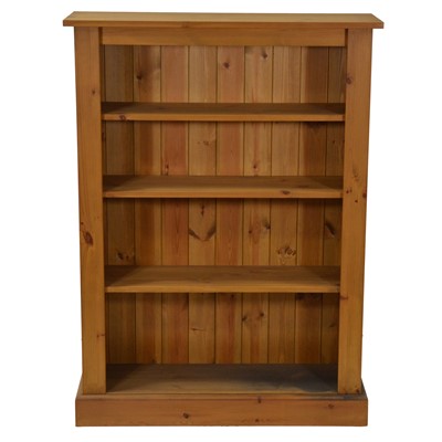 Lot 395 - Modern pine open bookcase