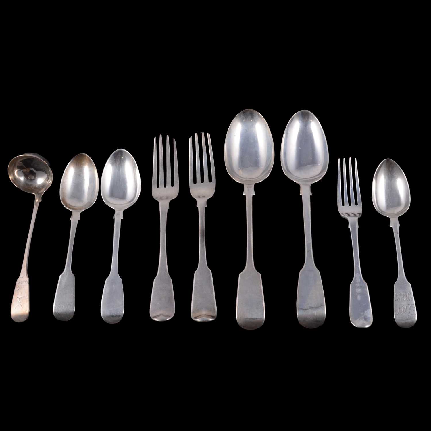 326 - Quantity of silver flatware, Fiddle pattern