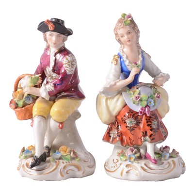 Lot 7 - Pair of Sitzendorf porcelain figures