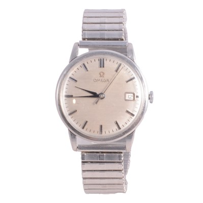 Lot 1176 - Omega - a gentleman stainless steel wristwatch