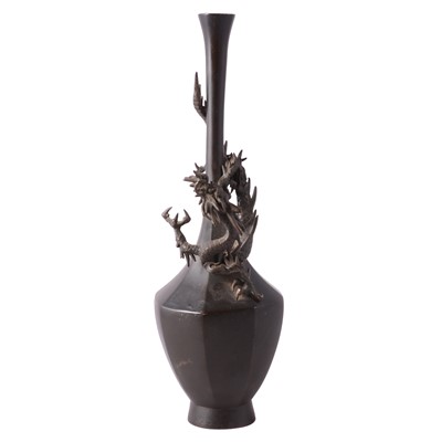 Lot 82 - Chinese bronze vases