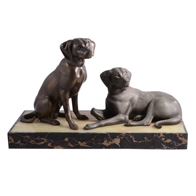 Lot 103 - Art Deco spelter group of hounds