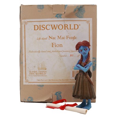 Lot 201 - Terry Pratchett Discworld "Life Sized Nac Mac Feegle Fion" figurine