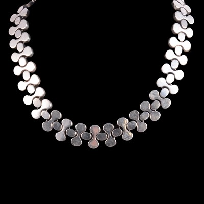 Lot 400 - Georg Jensen - a silver necklace Archive Collection 110D, based on a design by Arno Malinowski.