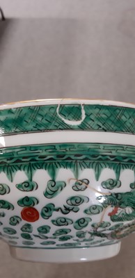 Lot 30 - Quantity of Chinese ceramics and porcelain