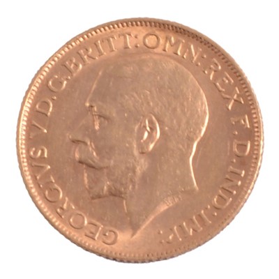 Lot 284 - George V gold Sovereign coin