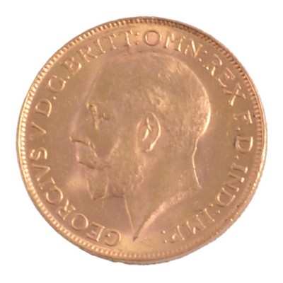 Lot 285 - George V gold Sovereign coin