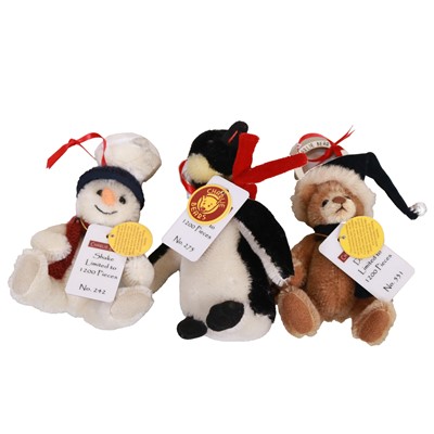 Lot 205 - Charlie Bears - 'Shake', 'Merry' & 'Dangle' Minimo collection, CBK655523A, CBK655526, CBK655527B