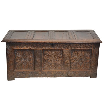 Lot 324 - Joined oak coffer